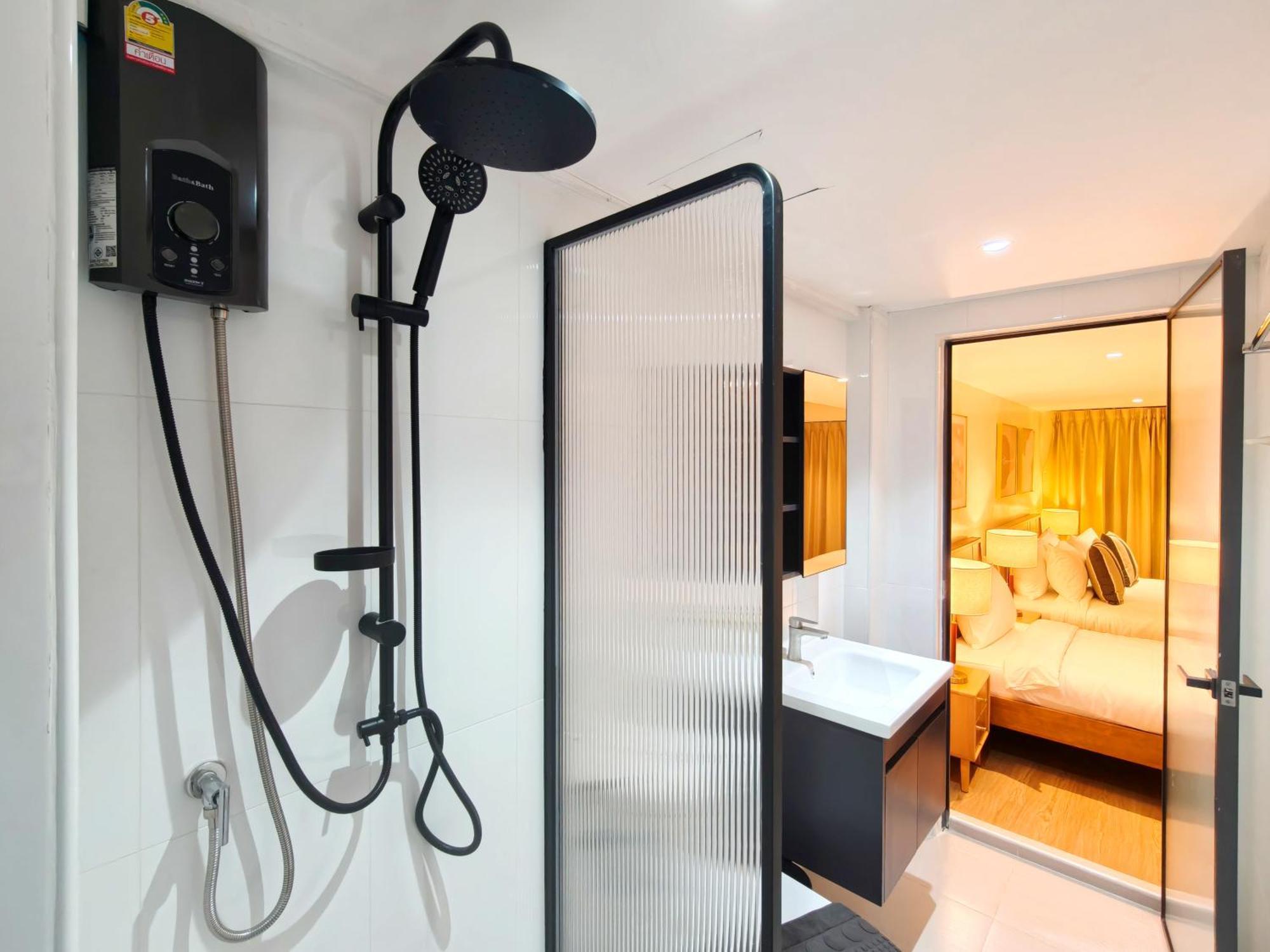 Aparthotel Ab House à Bangkok Extérieur photo